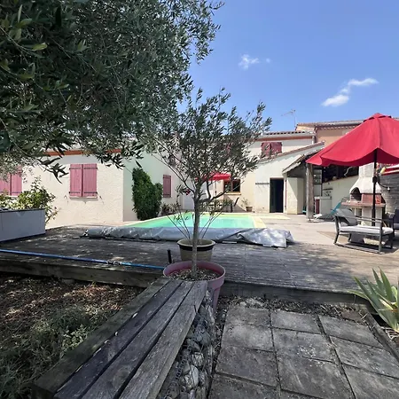 Maison Confort Avec Piscine Feriehus